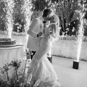 Alternative view of Cold Sparklers