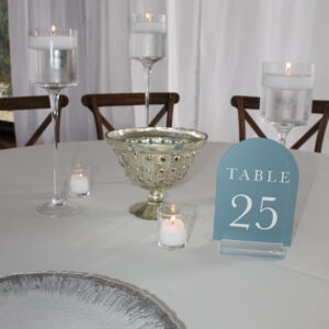Alternative view of Icy Silver Package - Guest Table