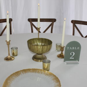 Alternative view of Gold Package - Guest Table