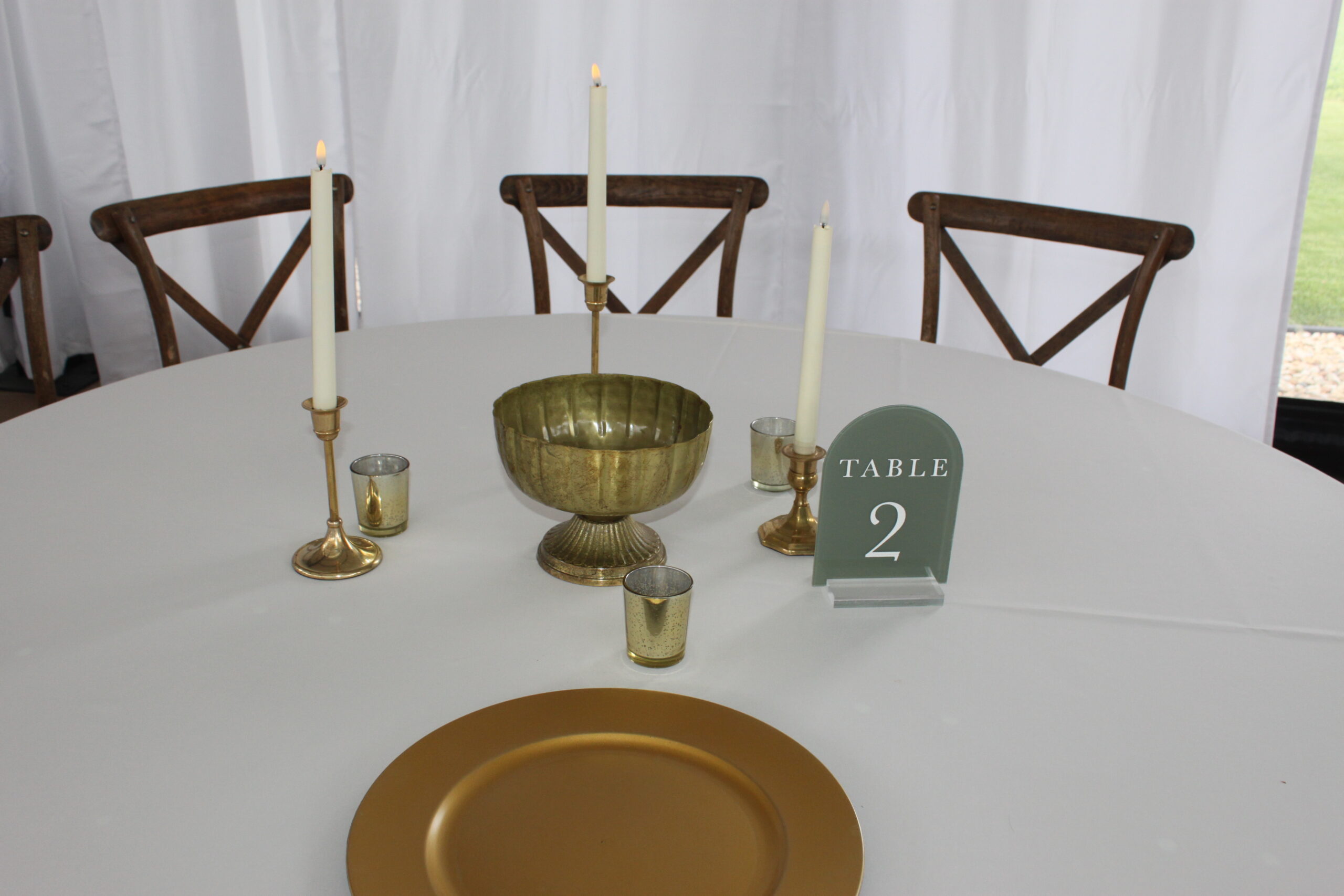 Gold Package - Guest Table - Image 4
