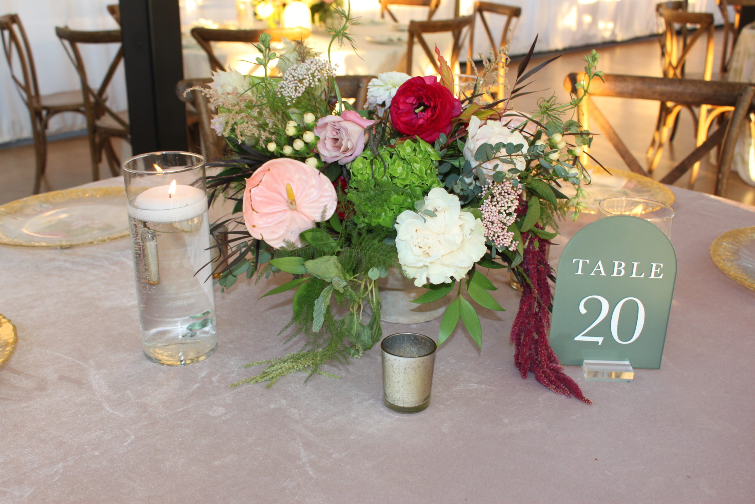 Graceful Package - Guest Table - Image 2