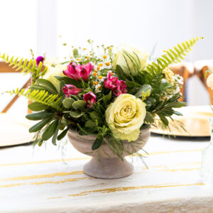 Porcelain Silver - Guest Table - Image 5